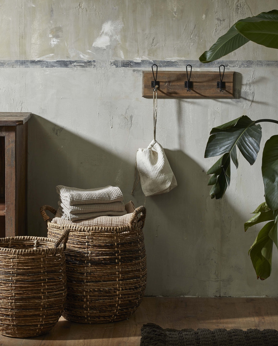 CARONI knagerække med 3 knager - træ