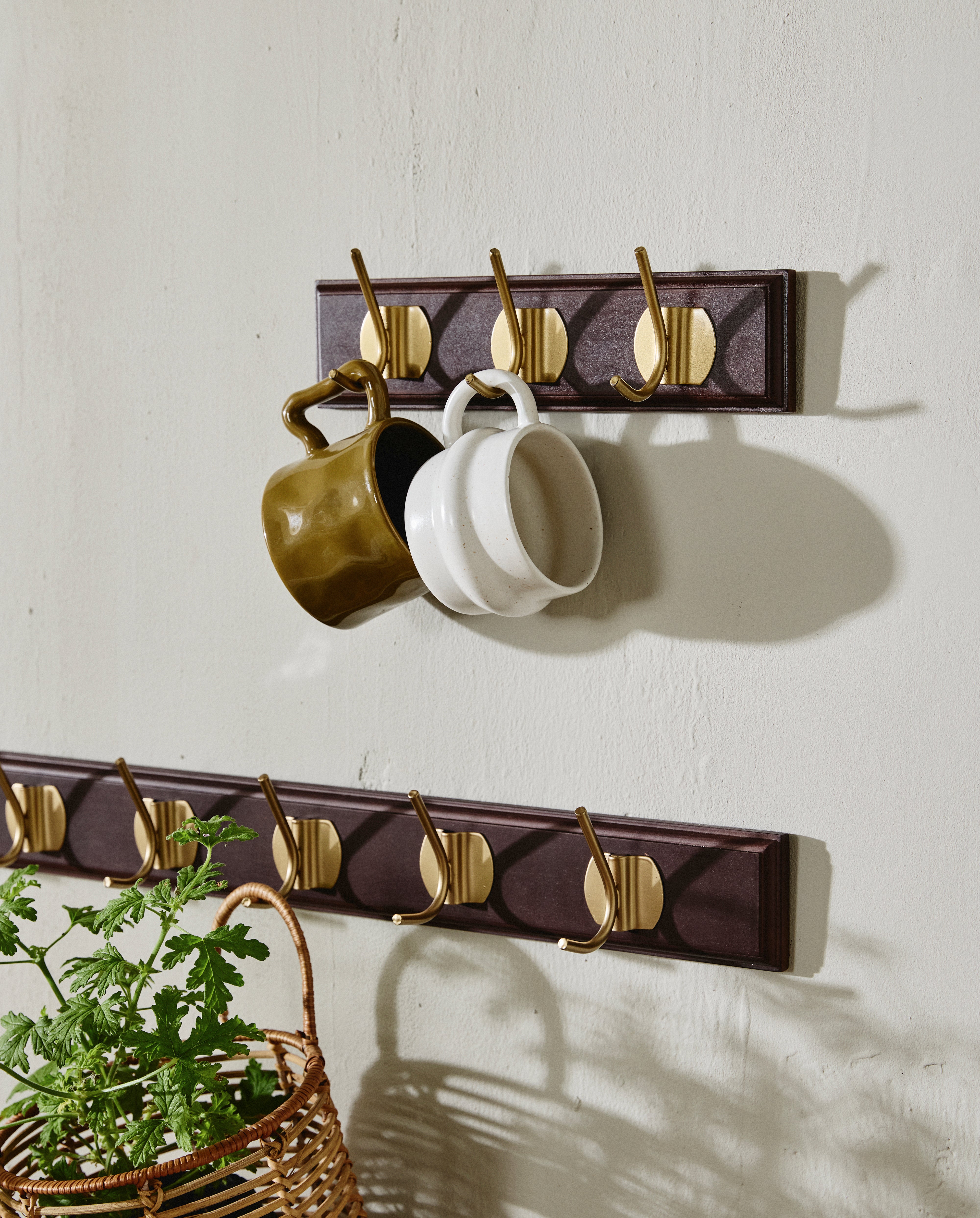 EDGY knagerække med 6 knager - mørkebrun