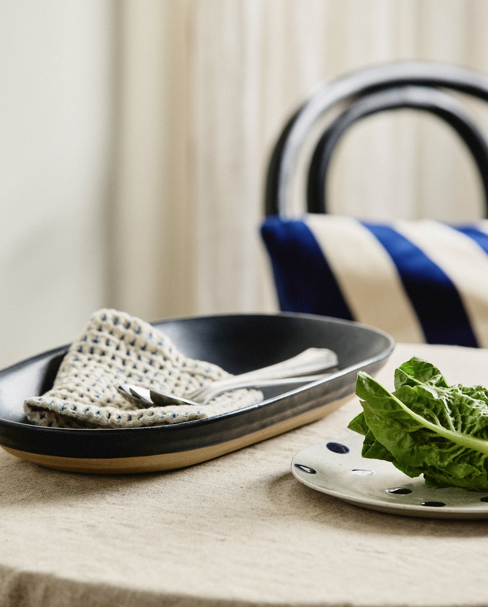 GRAINY serveringsfad i keramik - l39 cm - mørkeblå