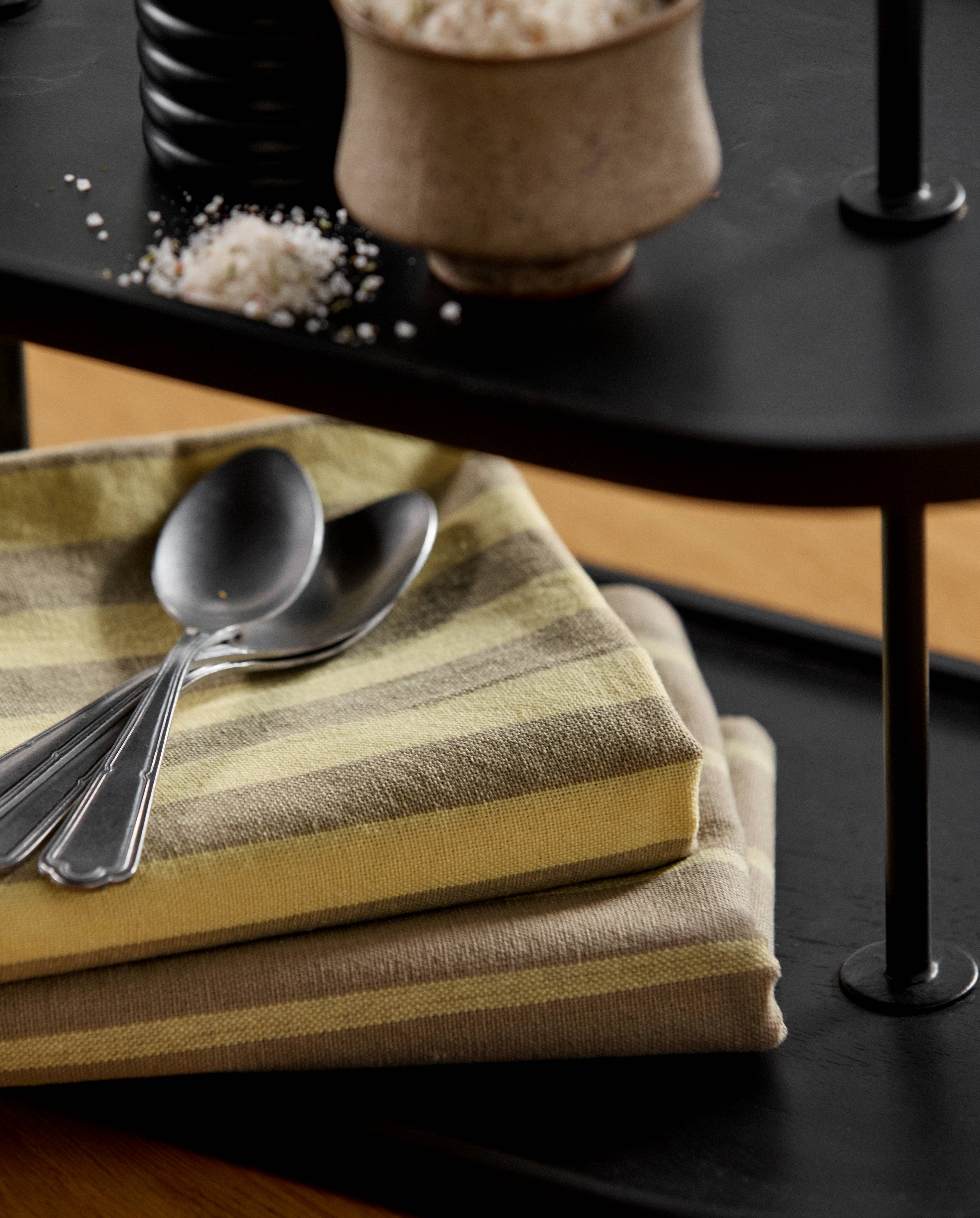 KINU viskestykke, stribet - gul/beige