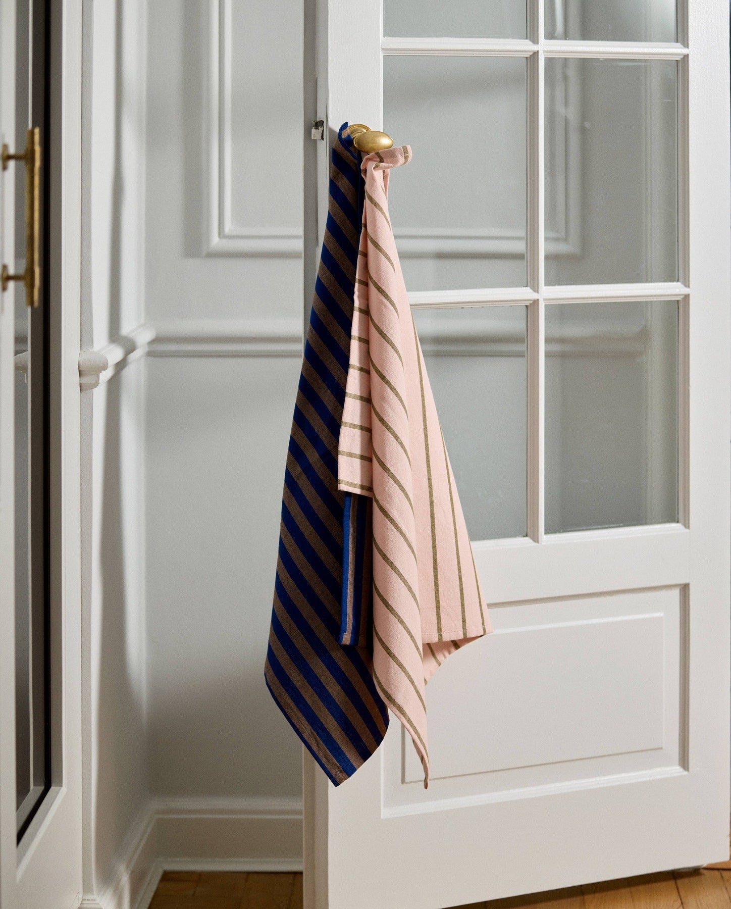 KINU viskestykke, stribet - grøn/lyserød