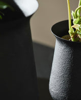 ADONY urtepotte, S - sort - nordal.dk