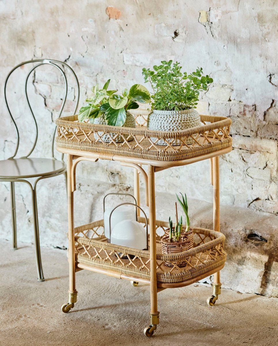 LIRI rullebord i rattan - 62x42 cm - natur - nordal.dk