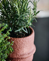 ROTE urtepotte i cement, no. 1 - rust - nordal.dk