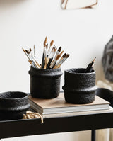 ROTE urtepotte i cement, no. 2 - sort - nordal.dk