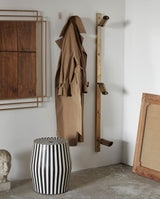 SQUARE spejl i jern - 97x76 cm - guld finish - nordal.dk