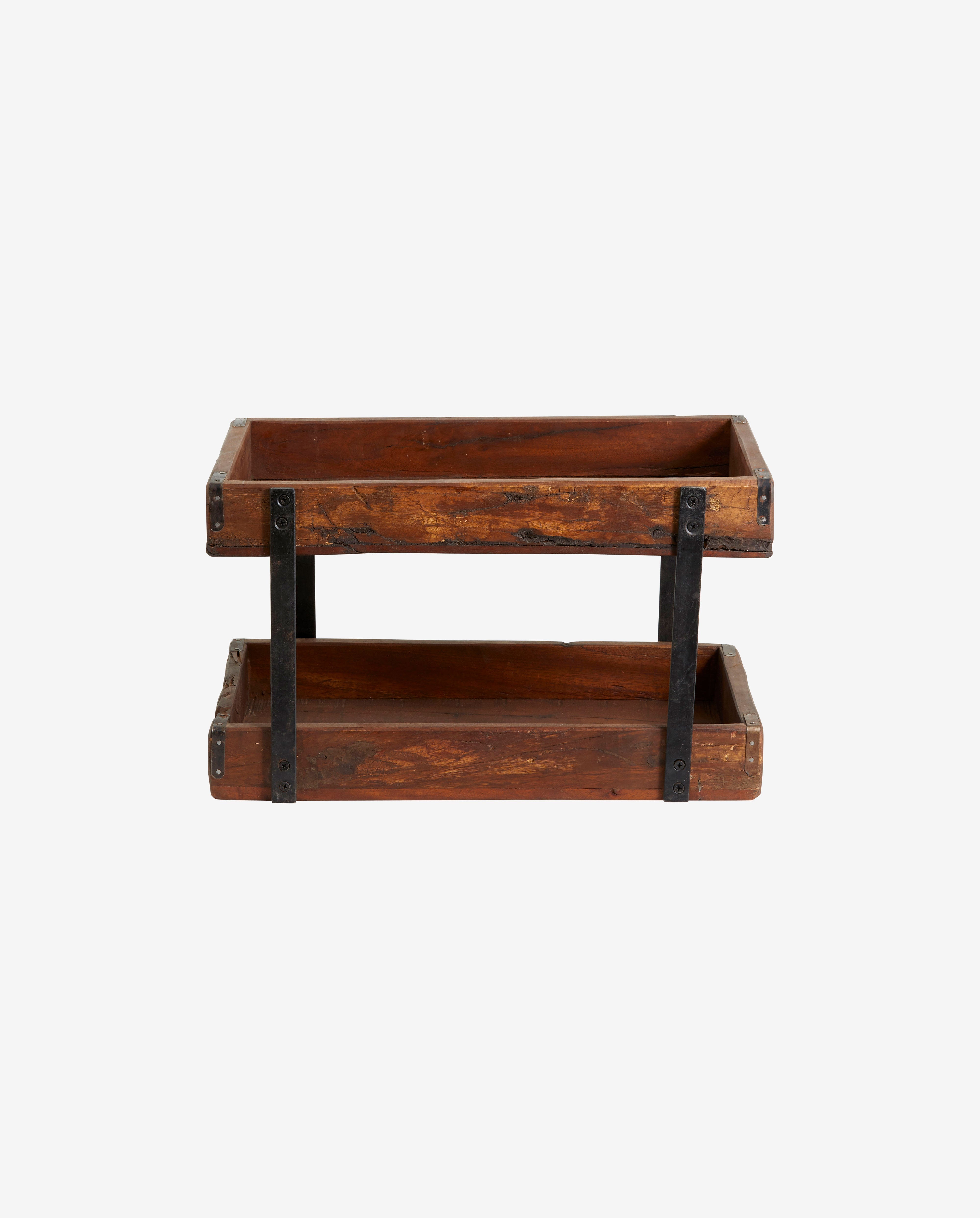 BOLDO display i genbrugstræ