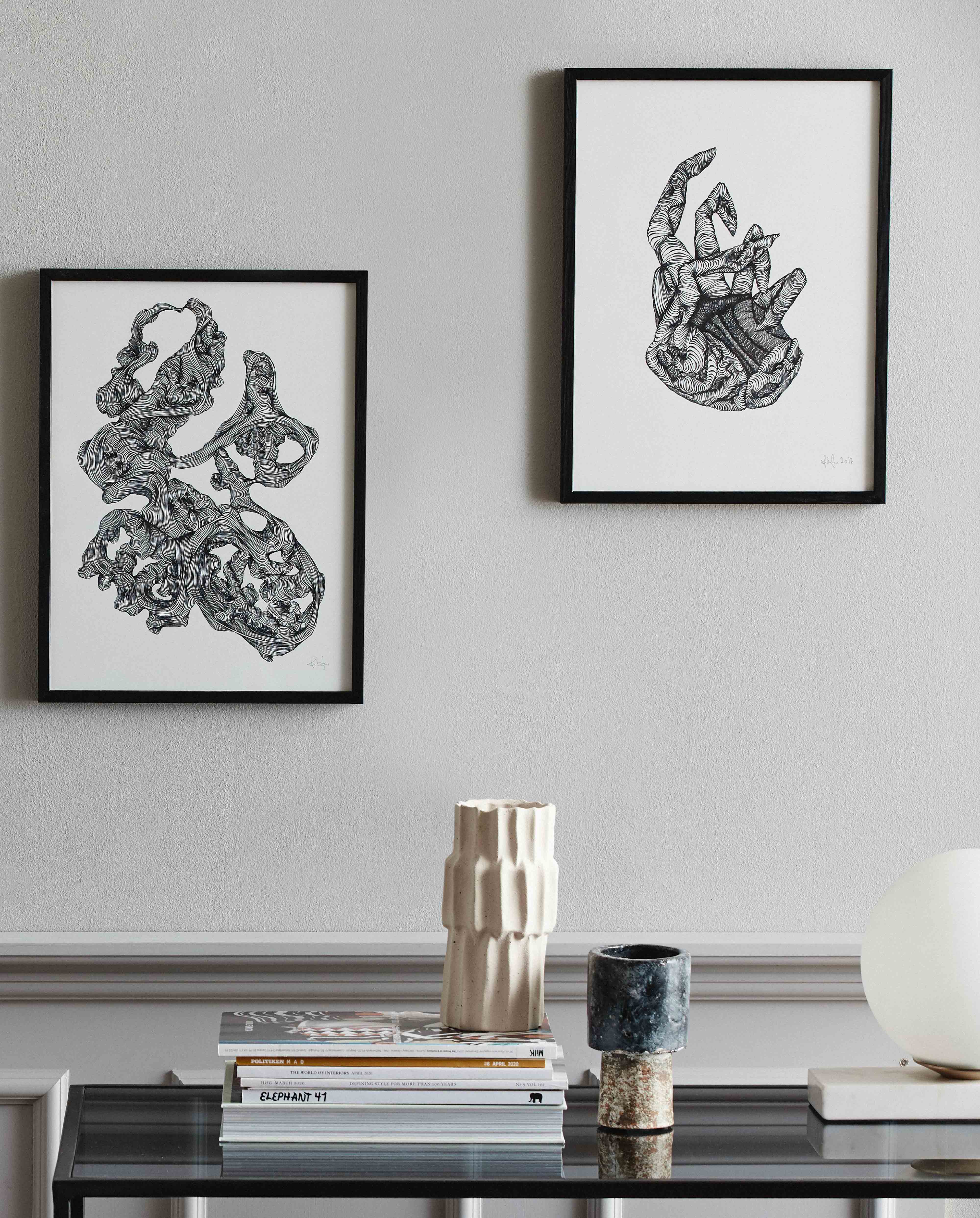 HAND illustration i blæk med ramme - 40x30 cm - sort/hvid