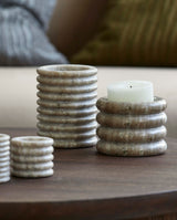 OTOK lysestage i marmor - large - h8 cm - lys brun