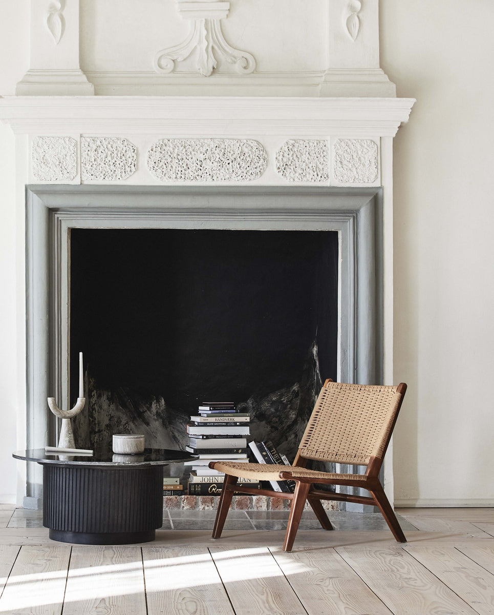 ERIE rundt sofabord i træ og marmor - ø90 cm - sort