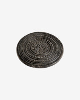 STONE rund bordskåner i sten m/mønster - mørkebrun