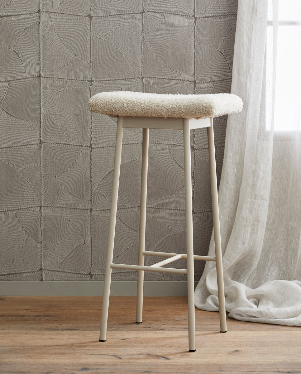 ZALA barstol med imiteret lammeskind - beige