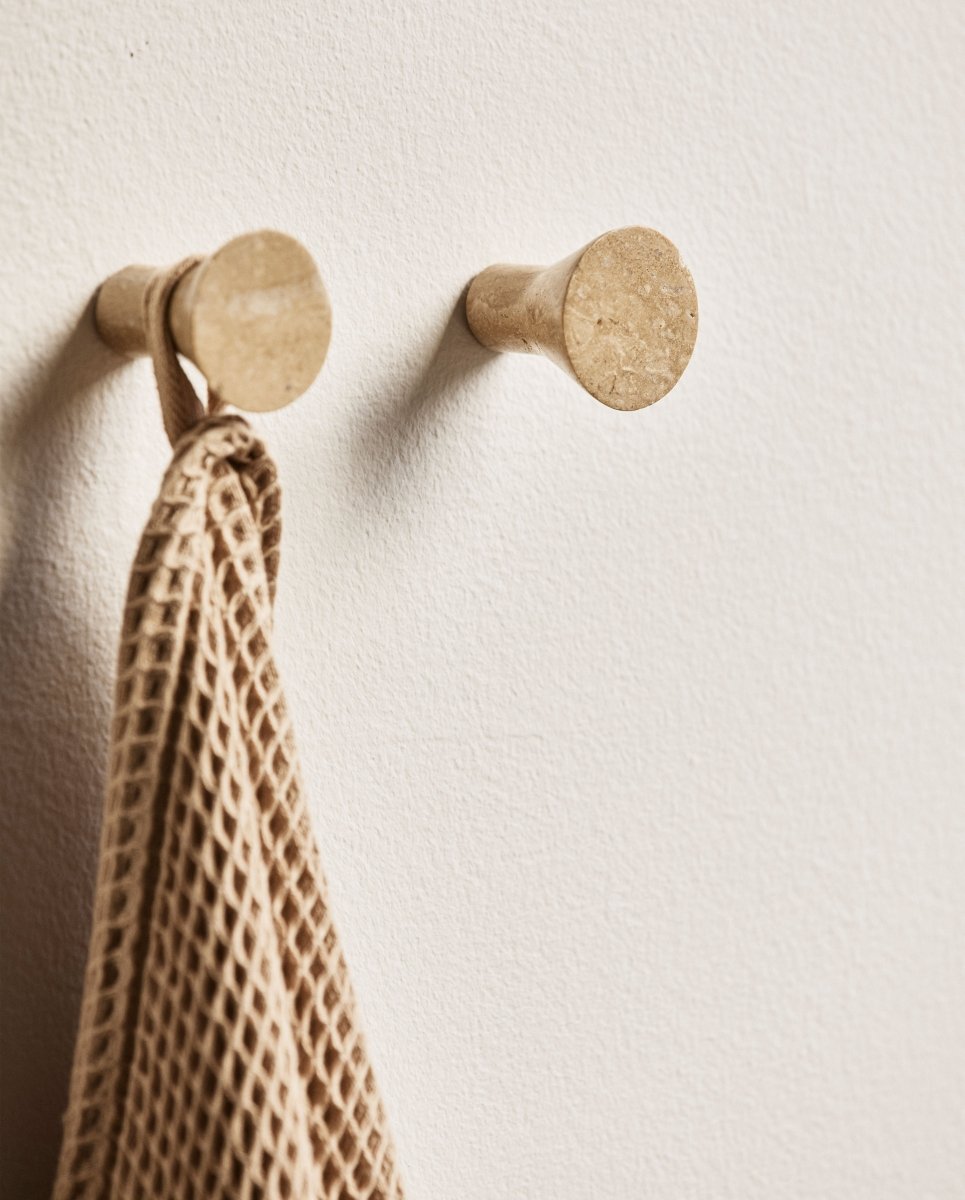 LAKOLK knage, travertin - råhvid - nordal.dk