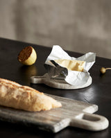 PASILLA skærebræt i marmor - ø14,5 cm - brun - nordal.dk