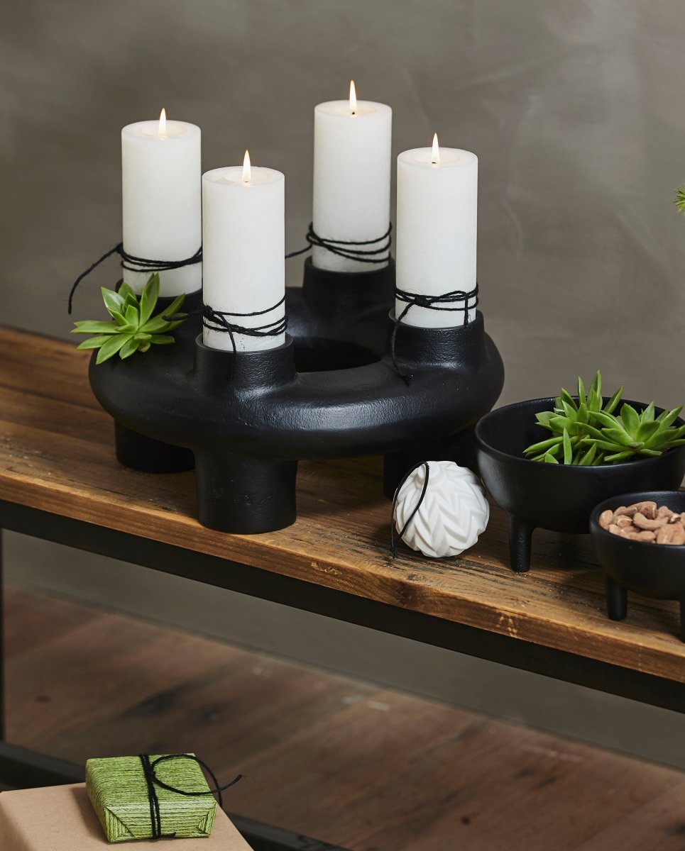 SENJA lysestage til 4 bloklys - ø37 cm - sort - nordal.dk