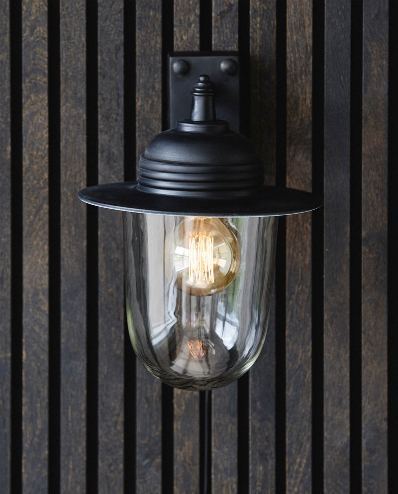 Udendørslampe til væg - h31 cm - sort