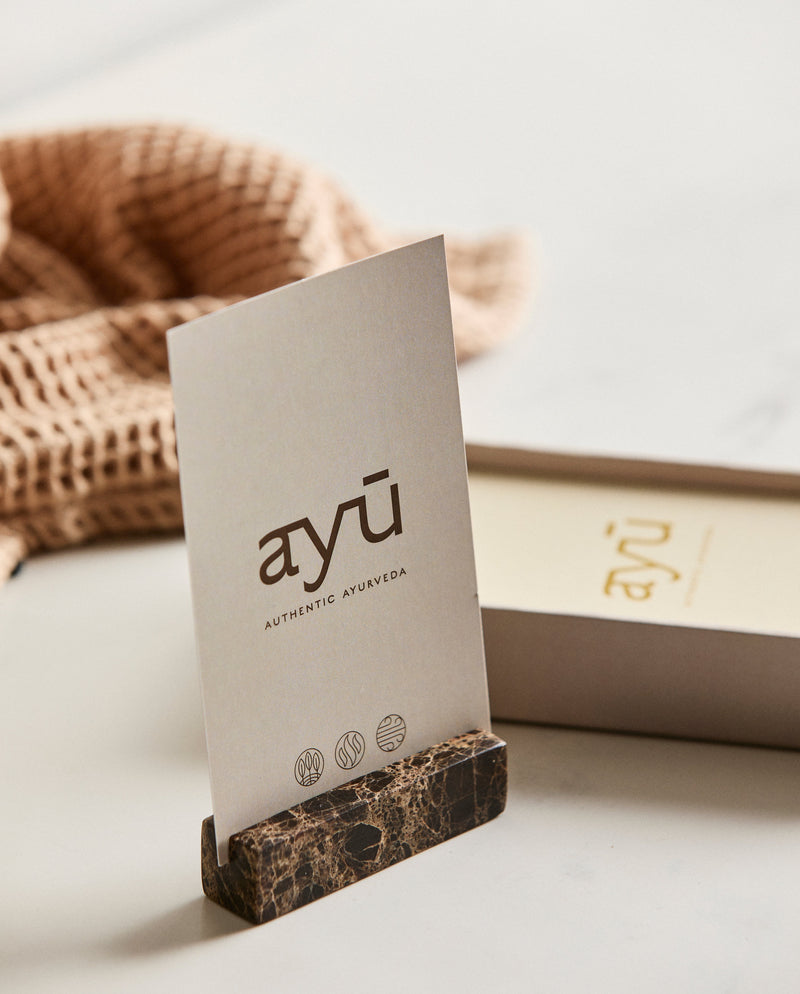 AYU BOX med self care kort & marmor kort holder