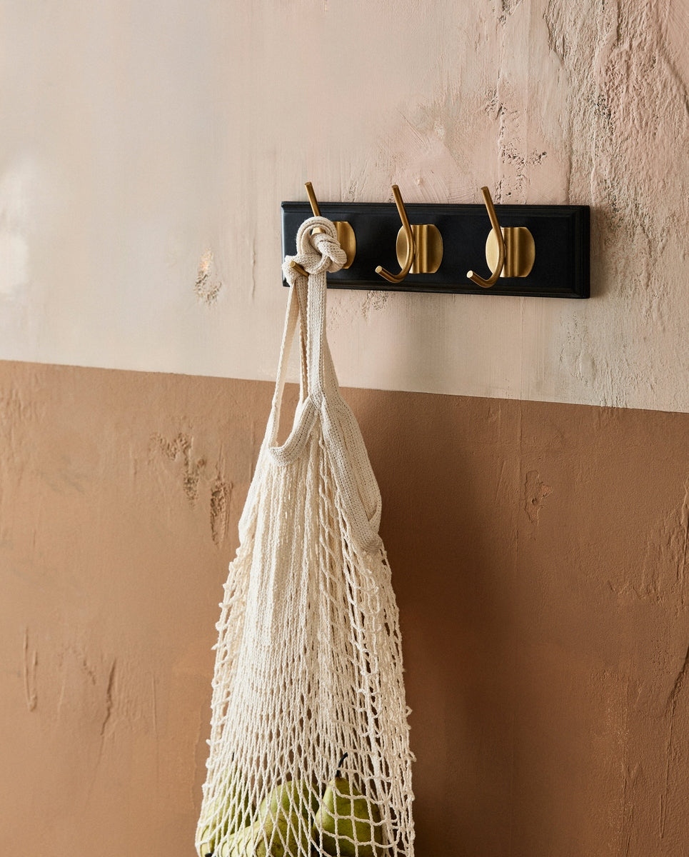 EDGY knagerække med 3 knager - sort