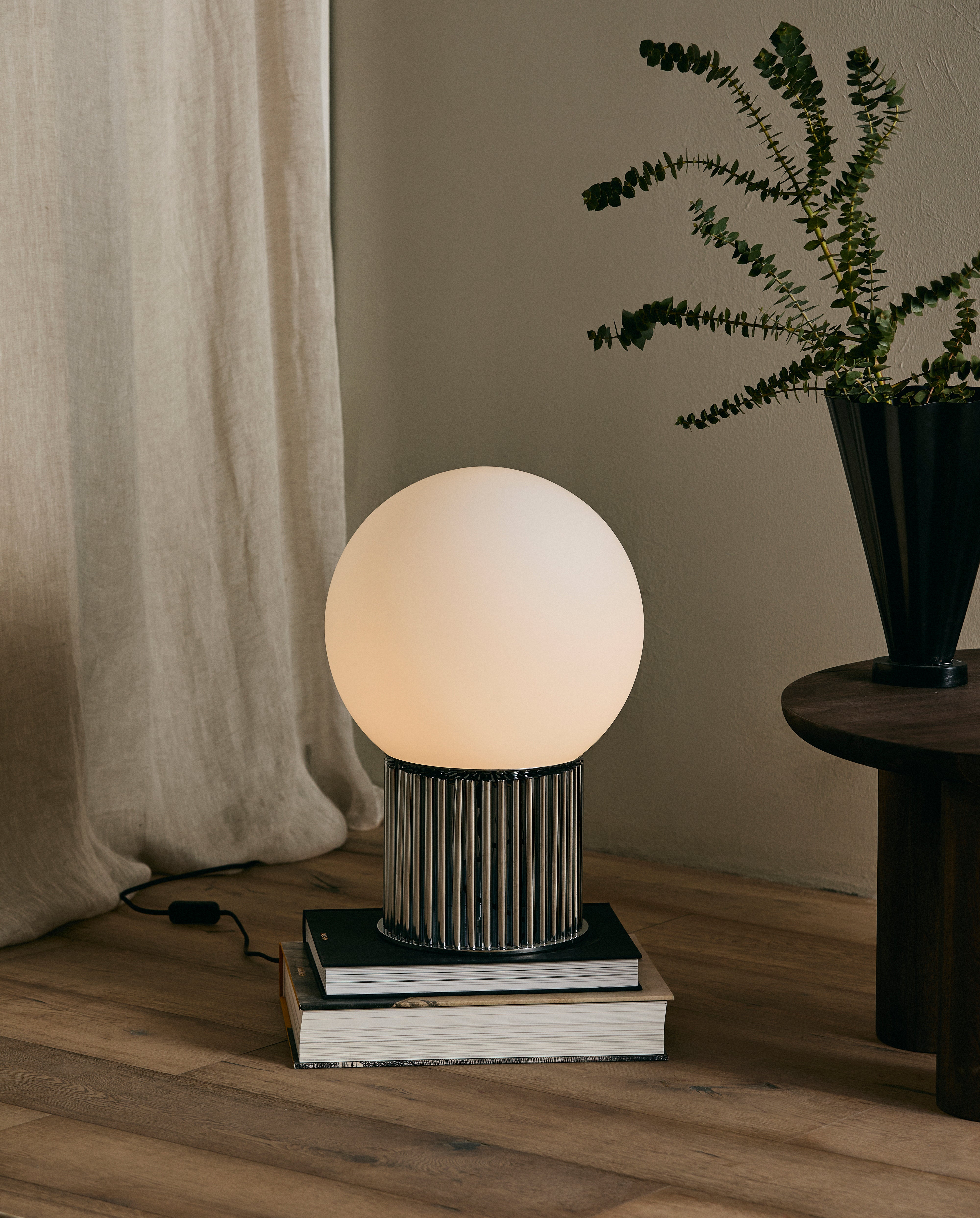 HERMOD gulvlampe - krom finish