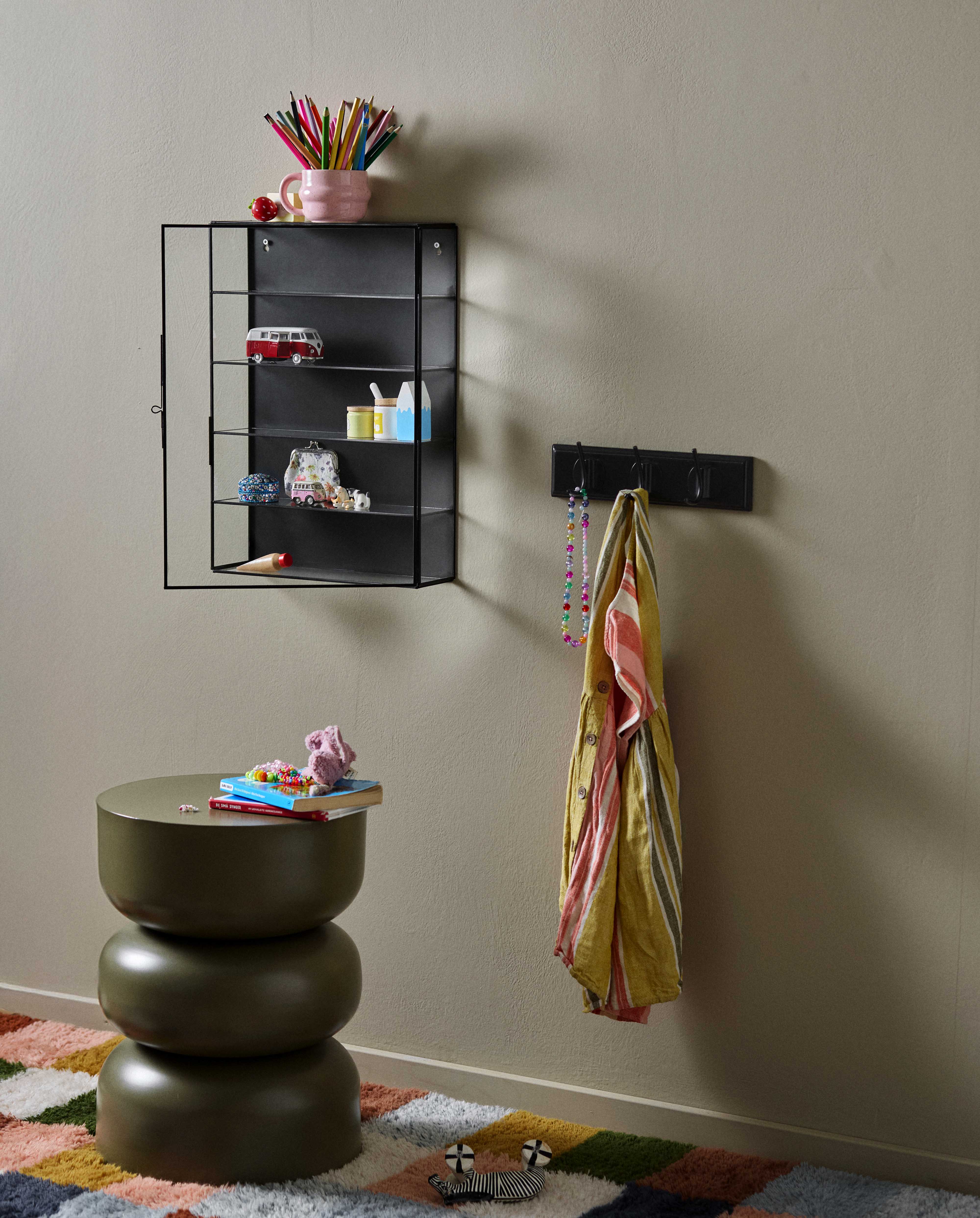 ALMA sidebord - mørkegrøn