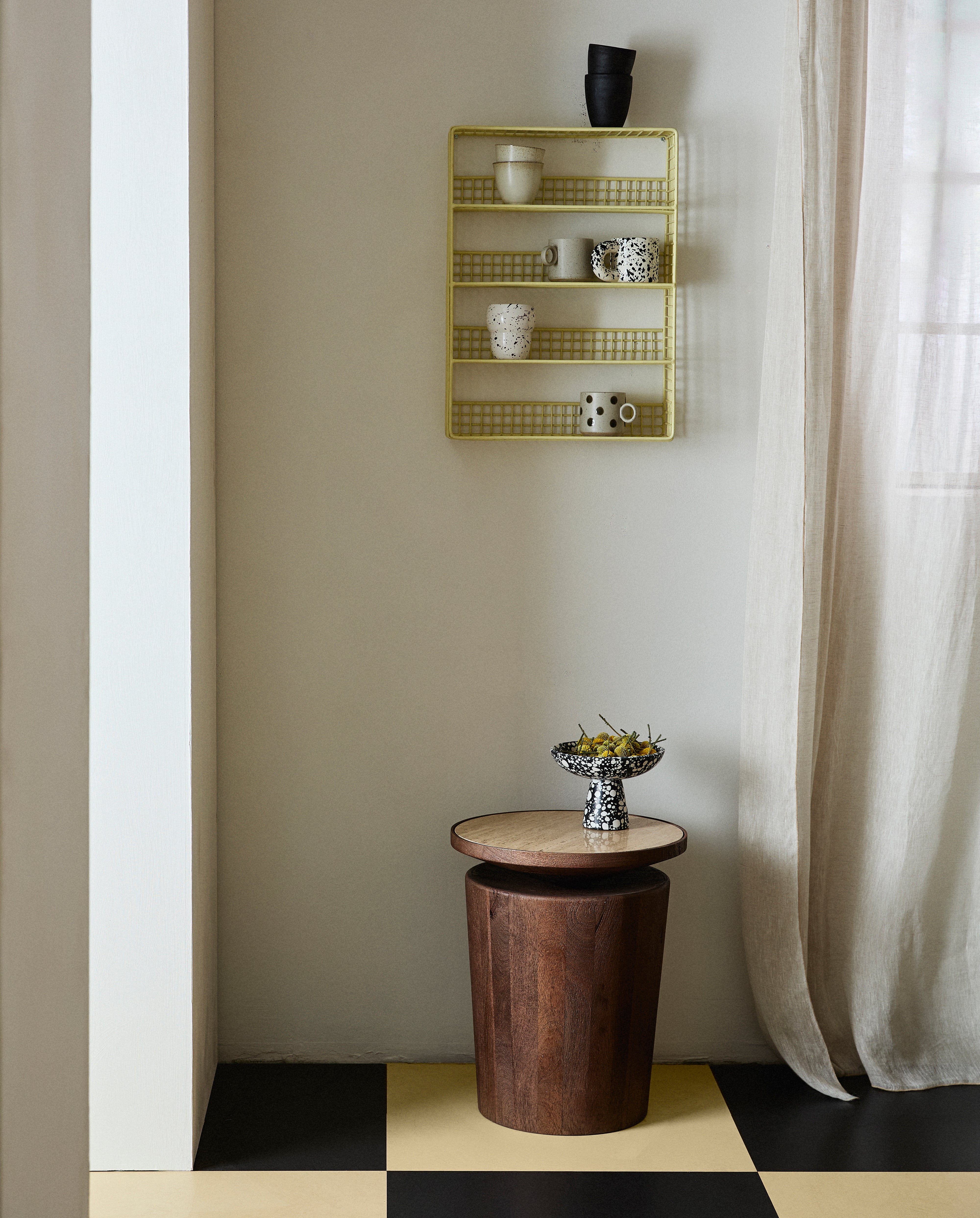 KWANDO sidebord med travertinplade - natur