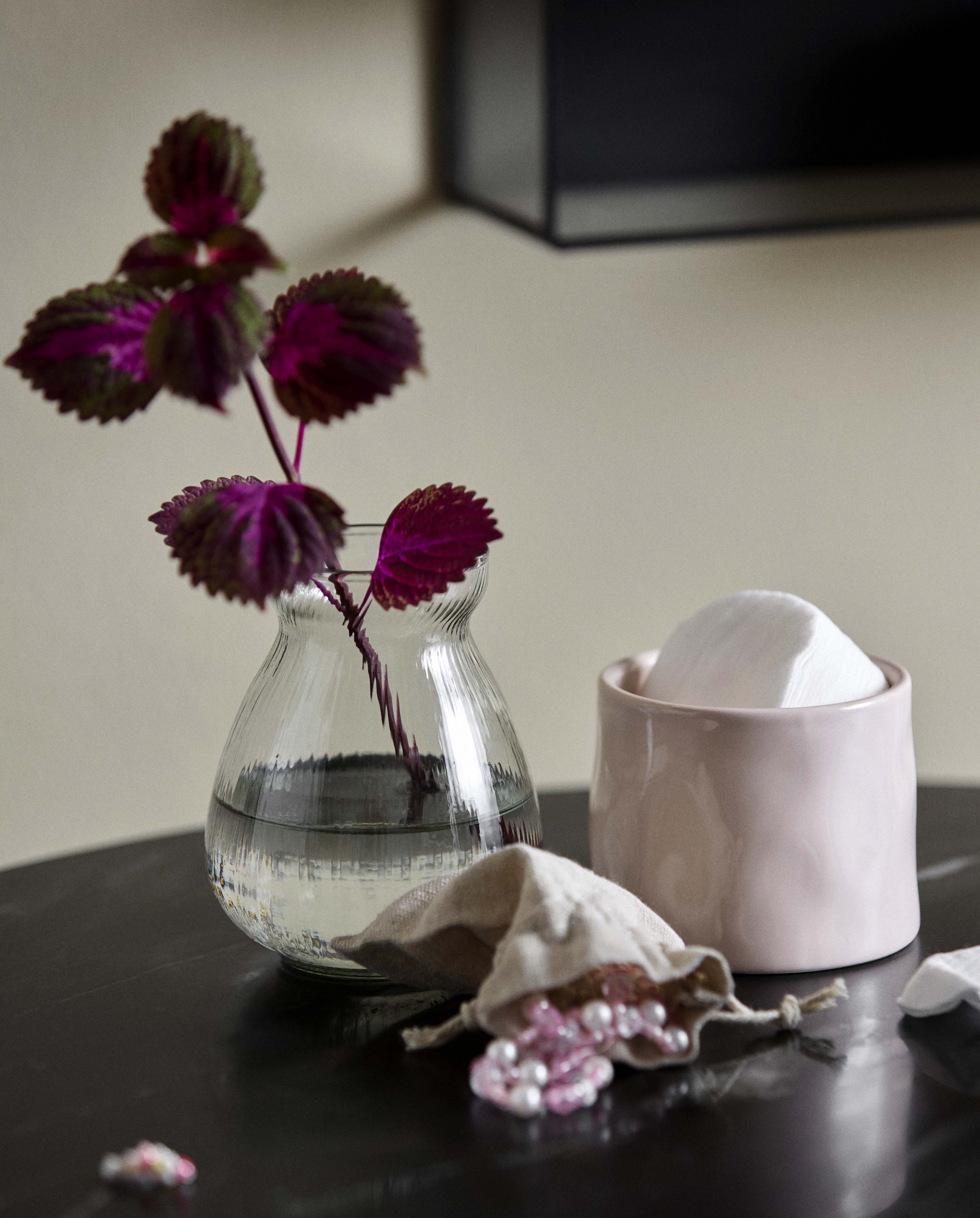 MORA vase - klar