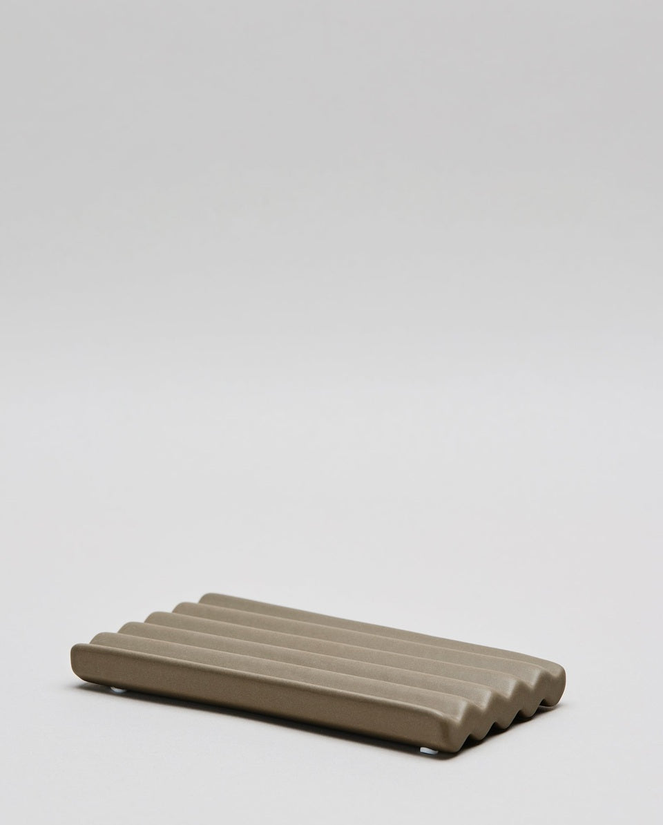 Keramik sæbeskål, L | TAUPE 8 x 15 cm