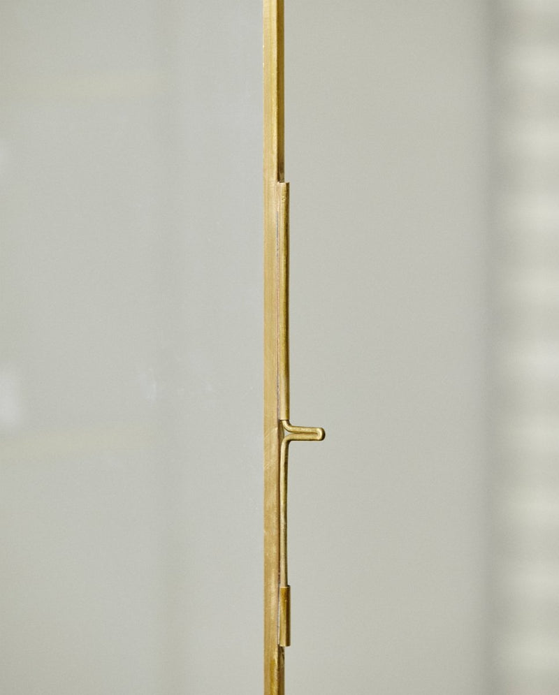 ADA vægskab i jern, M, 50x35 - guld finish - nordal.dk