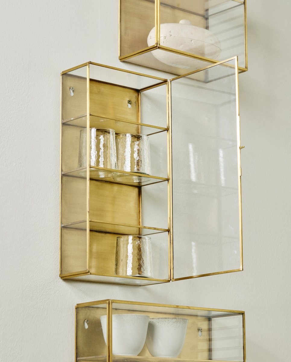 ADA vægskab i jern, S, 40x20 - guld finish - nordal.dk