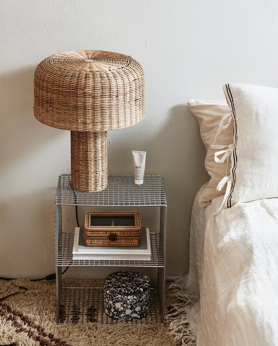 ATUM bordlampe i flettet sukkerrør - h50 cm - natur - nordal.dk