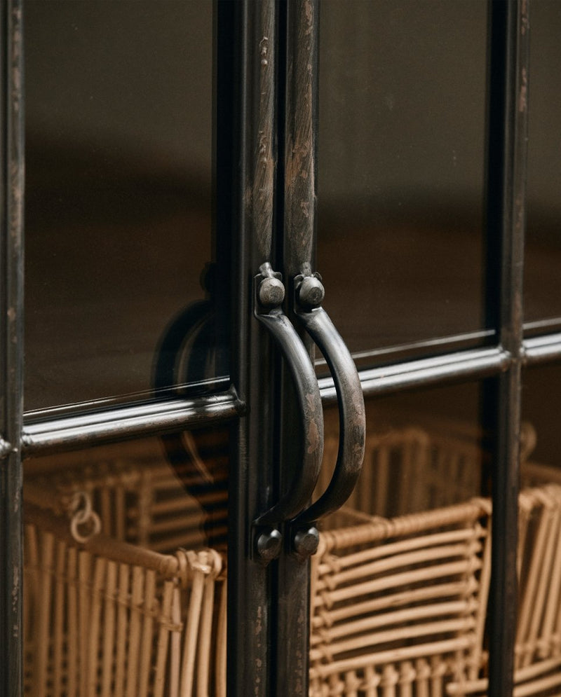 DOWNTOWN vitrineskab i jern - 114x120 - sort - nordal.dk