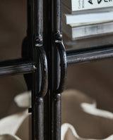 DOWNTOWN vitrineskab i jern - 180x150 - sort - nordal.dk