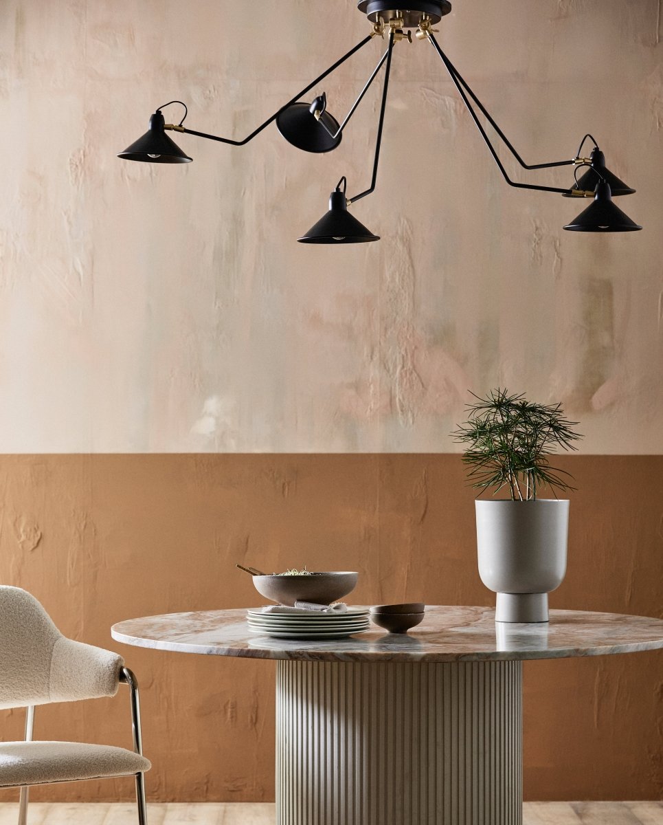 ERIE rundt spisebord i træ og marmor - ø140 cm - råhvid, brun, beige - nordal.dk