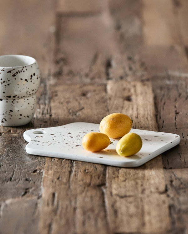 RIA serveringsfad m. splash - råhvid - nordal.dk