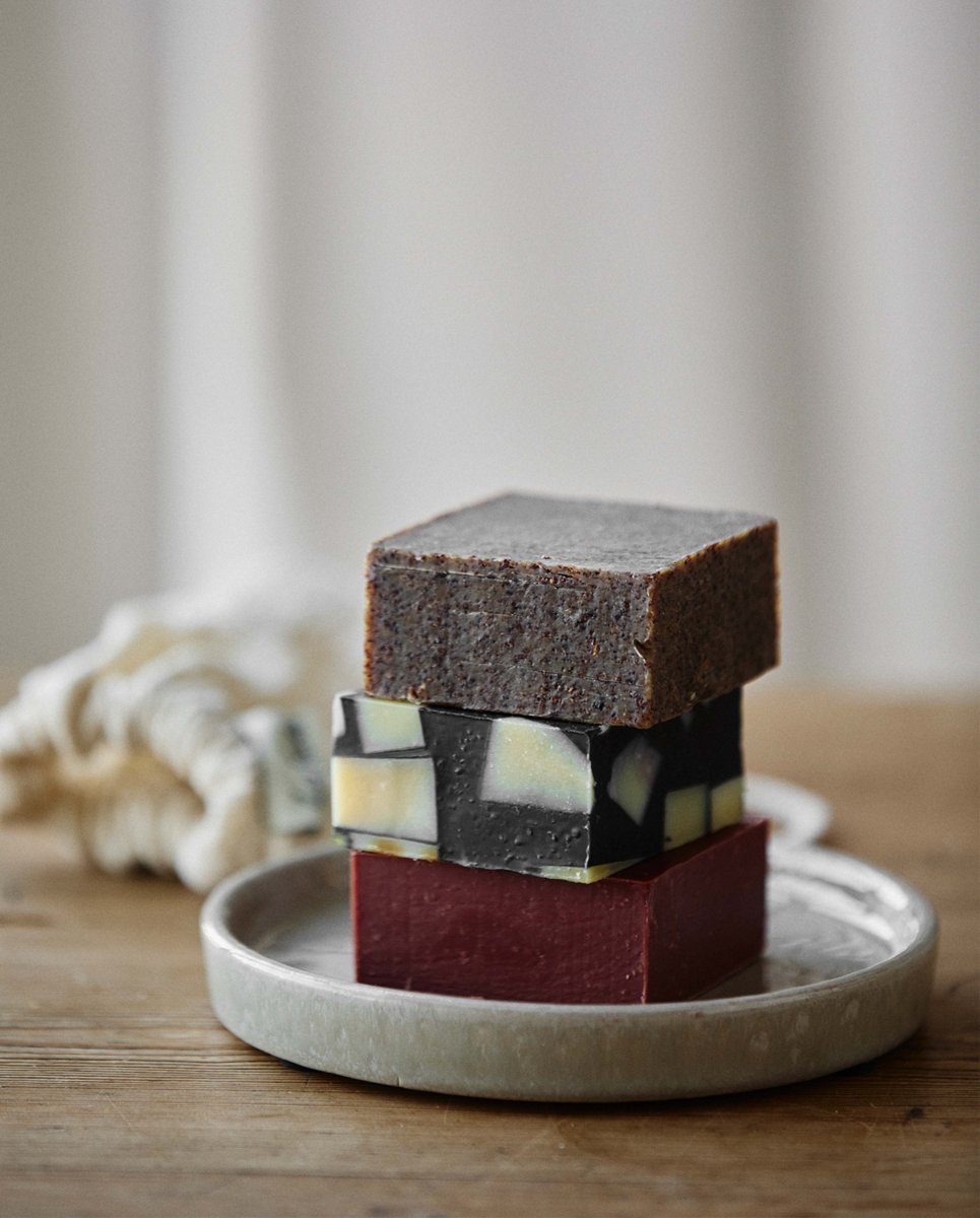 Sæbe nr. 5 | GERANIUM, LEMON, PATCHOULI, SANDELWOOD - nordal.dk