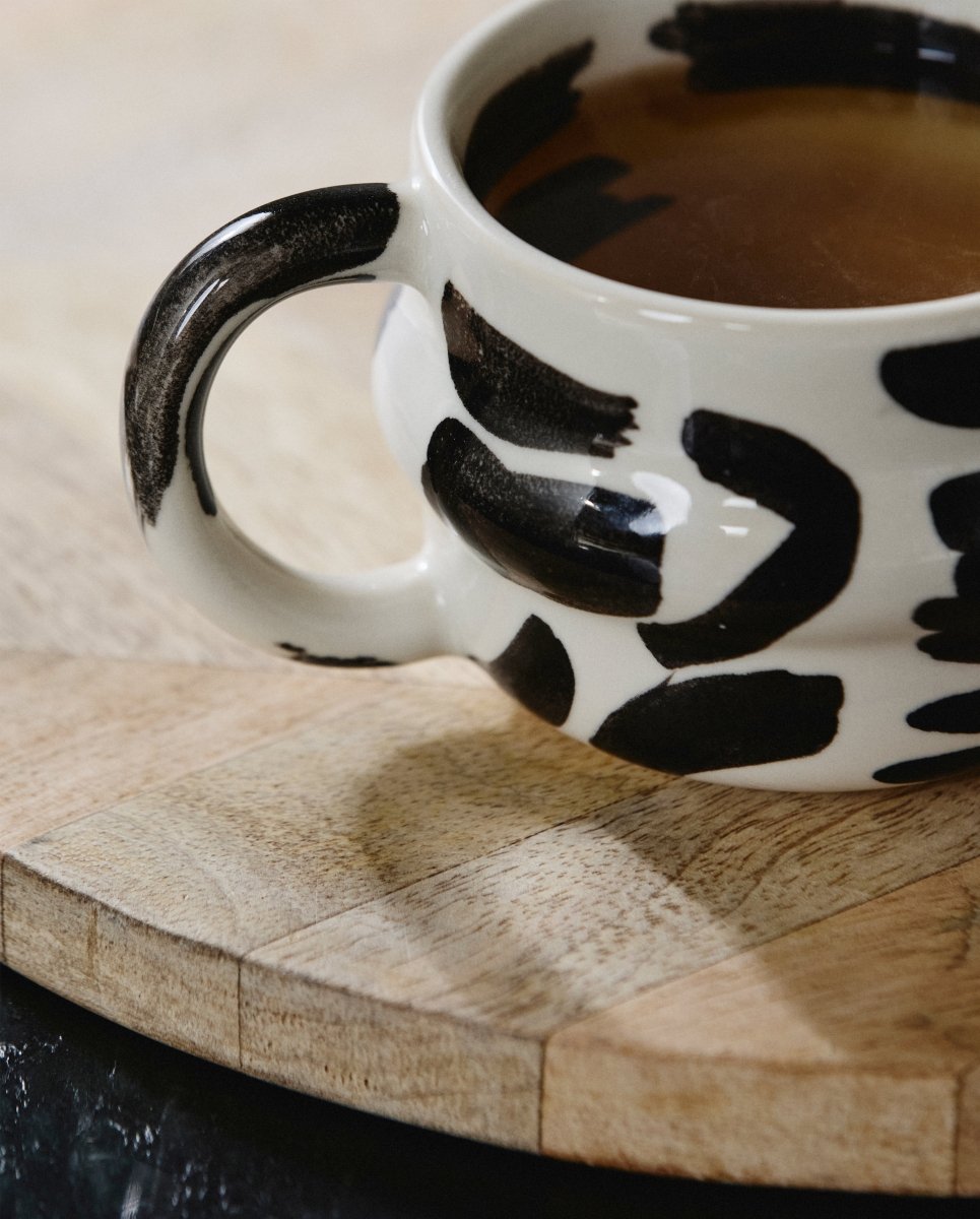 YSIA kop, colorblock - sort/råhvid - nordal.dk