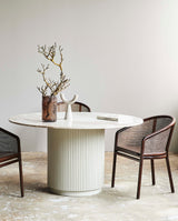 ERIE rundt spisebord i træ og marmor - ø140 cm - råhvid, brun, beige
