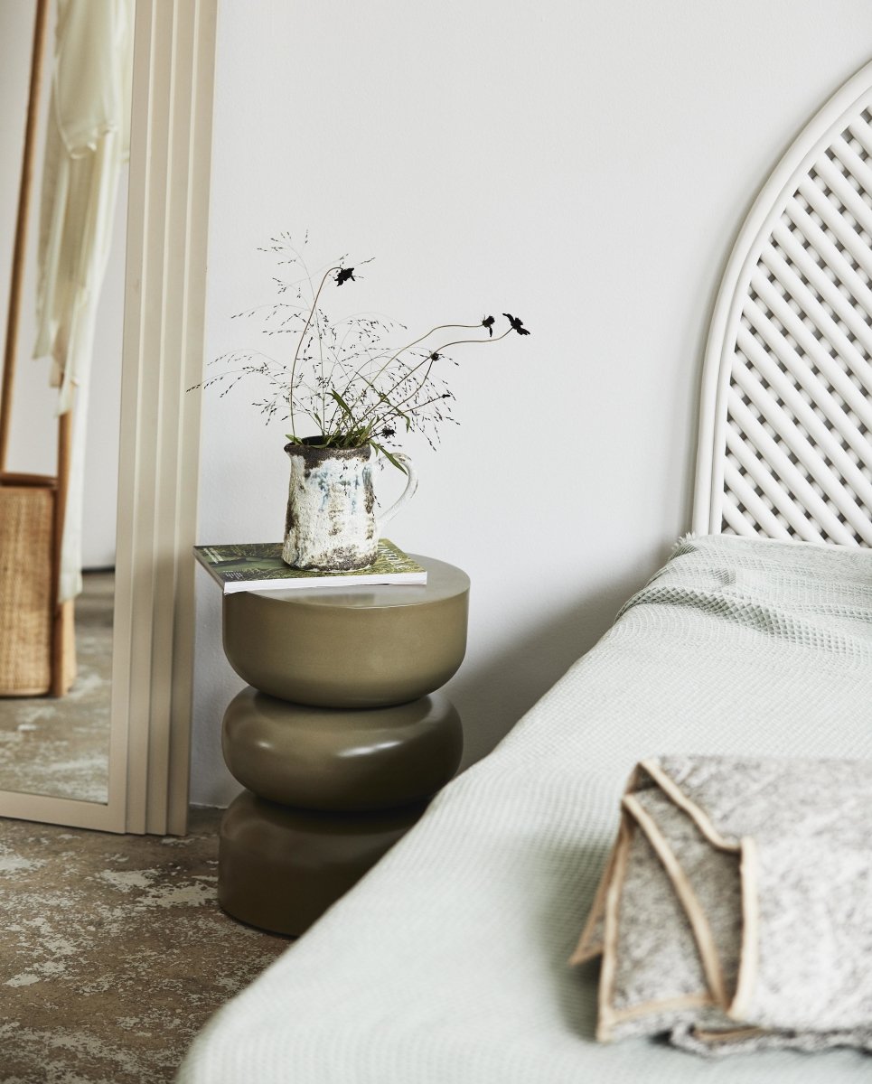 ALMA sidebord - mørkegrøn - nordal.dk