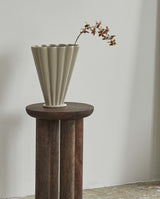COLLA vase i keramik - h28,5 cm - sand - nordal.dk