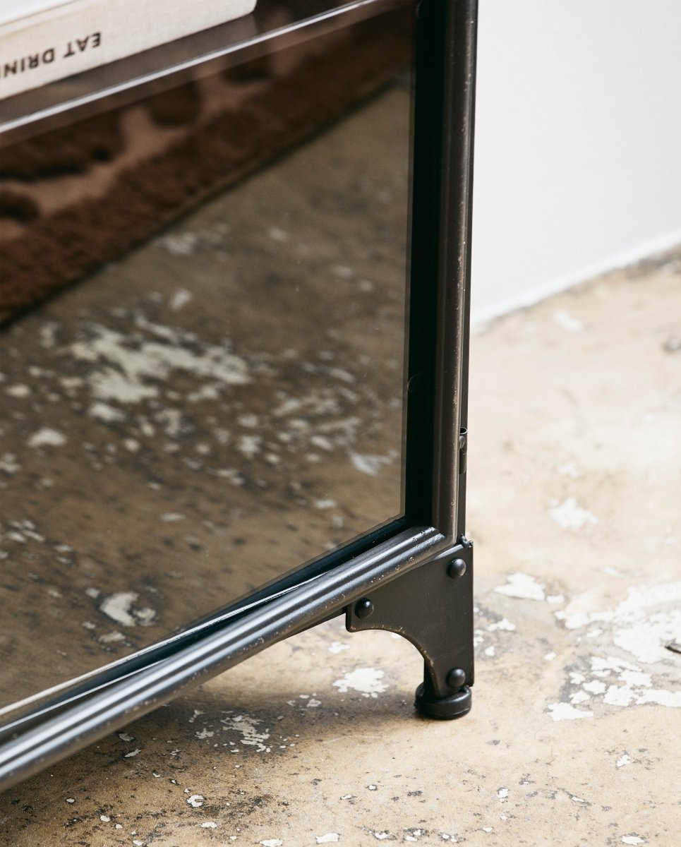 DOWNTOWN skænk i jern - 74x104 - sort - nordal.dk