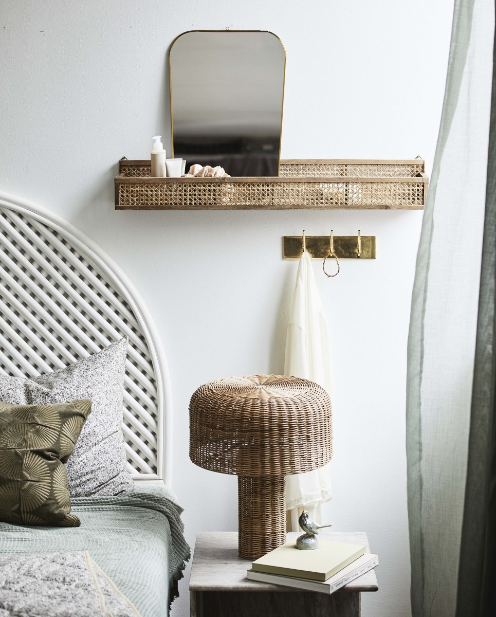 HAAOY knagerække i jern med 3 knager - 27 cm - guld finish - nordal.dk