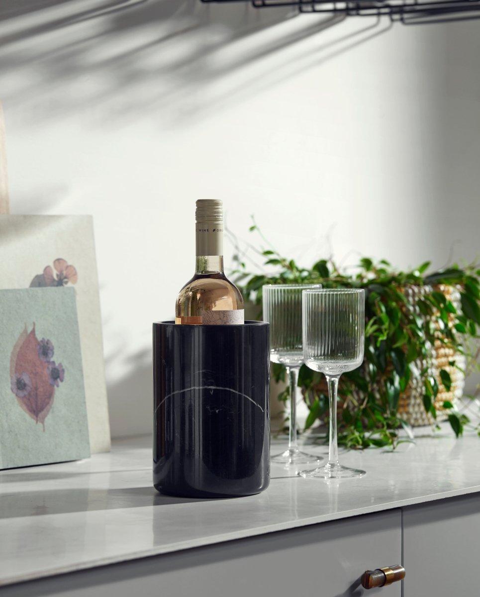 MARBI vinkøler/redskabskrukke i marmor - h18 cm - sort - nordal.dk